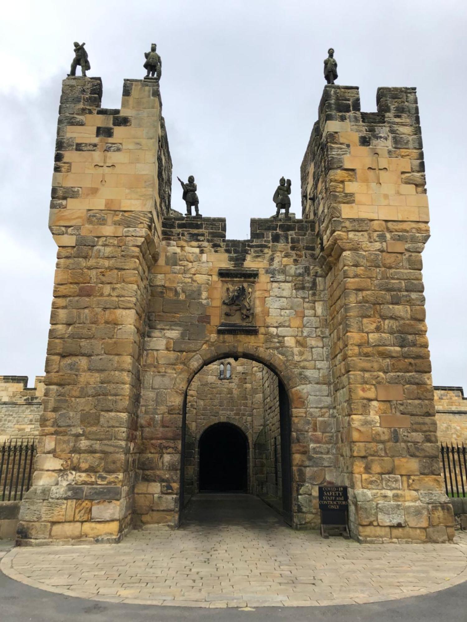 Lionsgate View - Luxury Apartment Opposite Alnwick Castle Exterior foto
